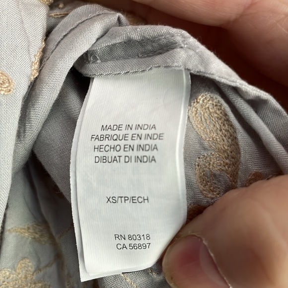 Lucky Brand Boho Embroidered Popover Blouse XS - Picture 7 of 8